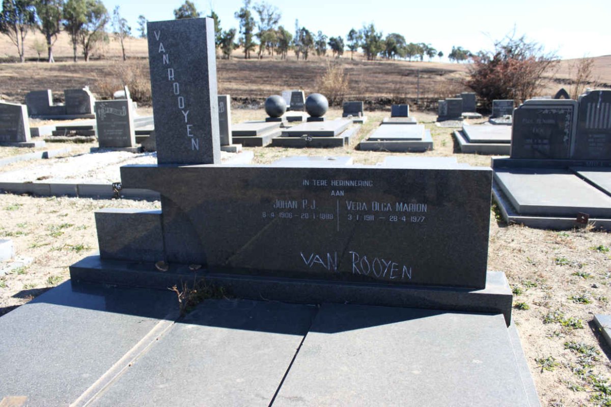 ROOYEN Johan P.J., van 1906-1989 & Vera Olga Marion 1911-1977 _1