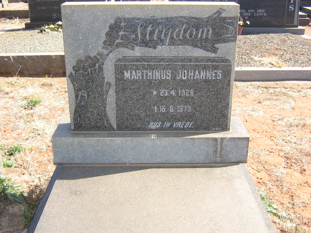 STRYDOM Marthinus Johannes 1926-1973