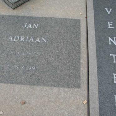 VENTER Jan Adriaan 1922-1999 &amp; Johanna Isabella S. -2004 