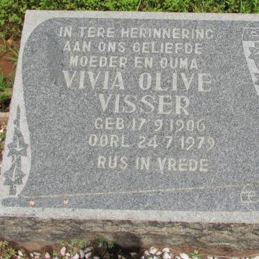 VISSER Vivia Olive 1906-1979