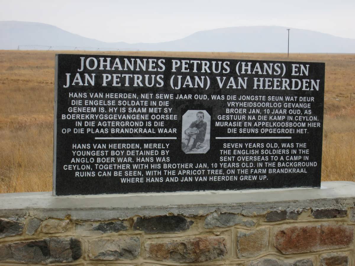07. Gedenksteen -VAN HEERDEN