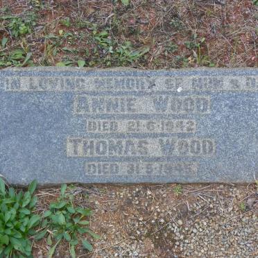 WOOD Thomas -1945 &amp; Annie -1942