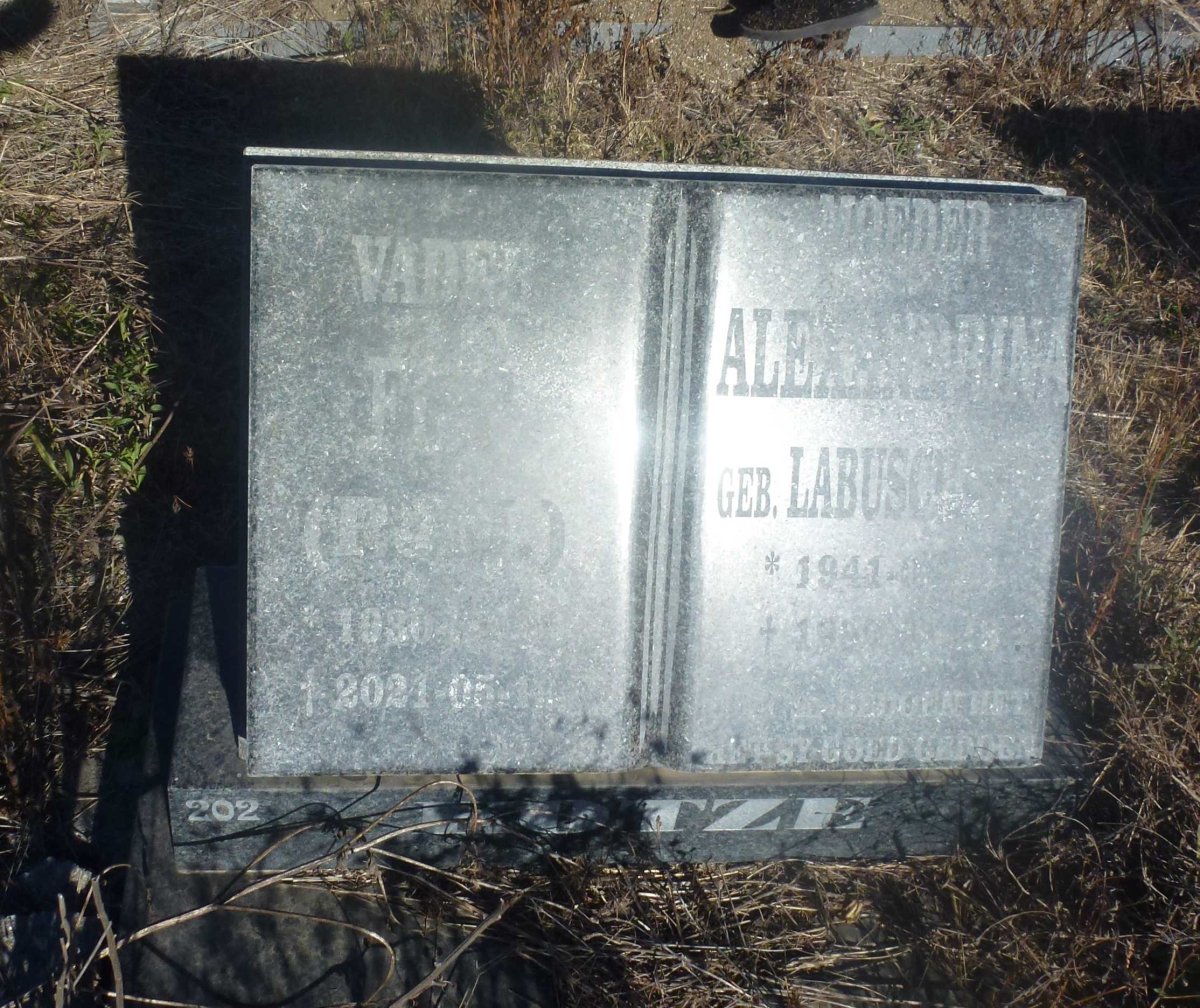 KOTZE F.? 1930-2021 & Alexandrina LABUSCHAGNE 1941-19??
