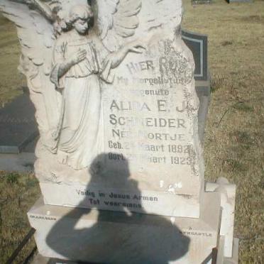 SCHNEIDER Alida E.J. nee NORTJE 1892-1923