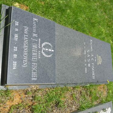 FISCHER A.C. 1919-1990 &amp; M.J. LANGENHOVEN 1921-2014