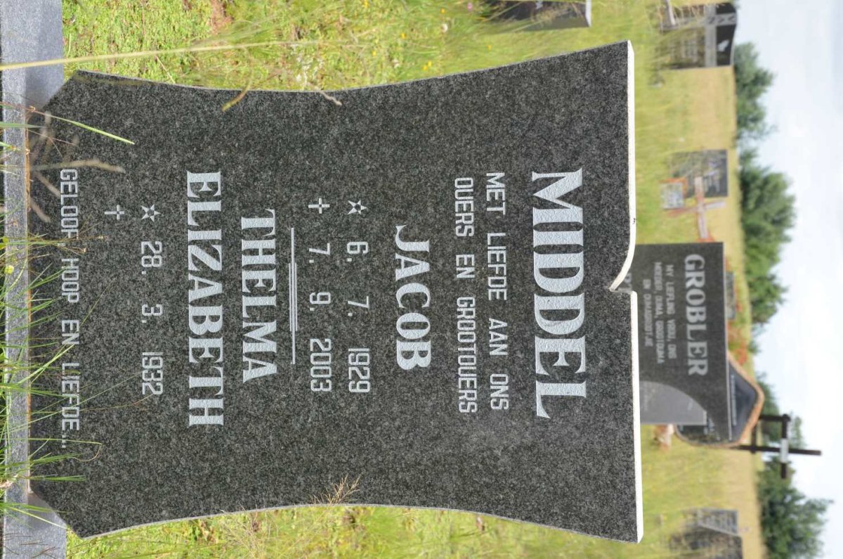 MIDDEL Jacob 1929-2003 &amp; Thelma Elizabeth 1932-