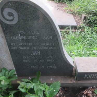 KIDSON Jan 1907-1983 &amp; Bettie 1911-1989 