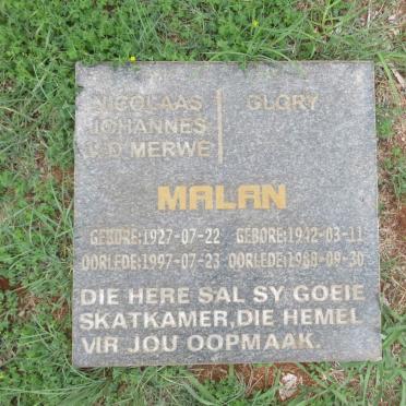 MALAN Nicolaas Johannes v.d. Merwe 1927-1997 &amp; Glory 1912-1988