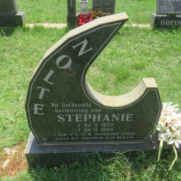 NOLTE Stephanie 1972-1999