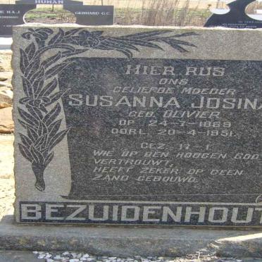 BEZUIDENHOUT Susanna Josina nee OLIVIER 1889-1951 