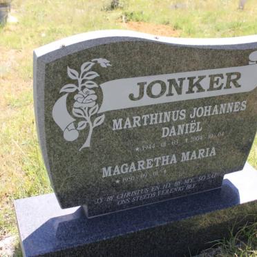 JONKER Marthinus Johannes Daniël 1944-2004 &amp; Magaretha Maria 1950-