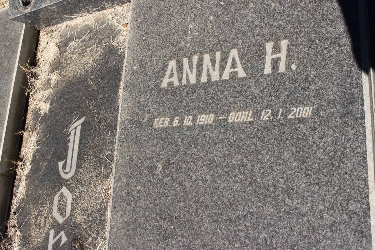 JORDAAN Anna H., 1910-2001