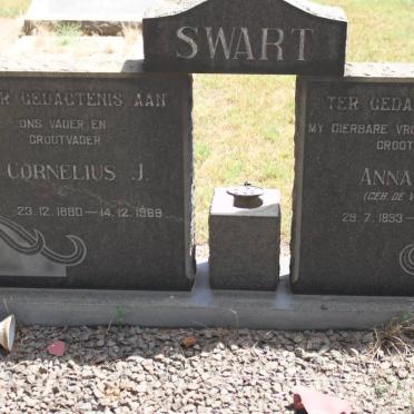 SWART Cornelius J. 1880-1969 &amp; Anna S.H. DE VILLIERS 1893-1967