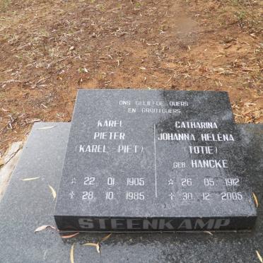 STEENKAMP Karel Pieter 1905-1985 &amp; Catharina Johanna Helena HANCKE 1912-2005