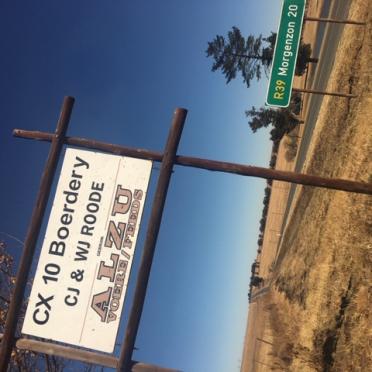 Mpumalanga, ERMELO district, Morgenzon, Drinkwater 451, farm cemetery