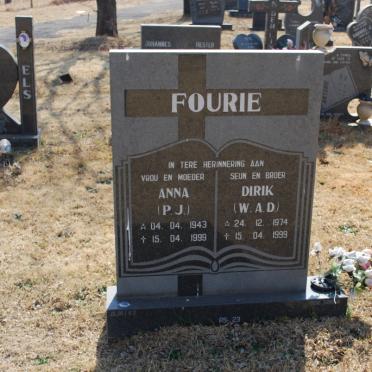 FOURIE  P.J. 1943-1999 :: FOURIE W.A.D. 1974-1999