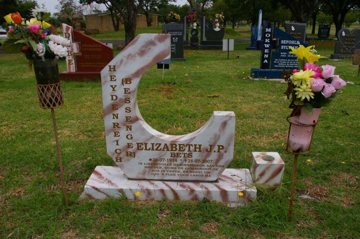 HEYDENREICH Elizabeth J.P. nee BESSENGER 1914-2007