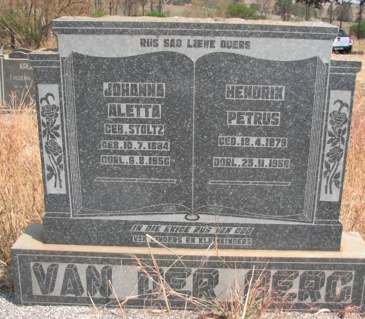 BERG Hendrik Petrus, van der 1879-1956 &amp; Johanna Aletta STOLTZ 1884-1956