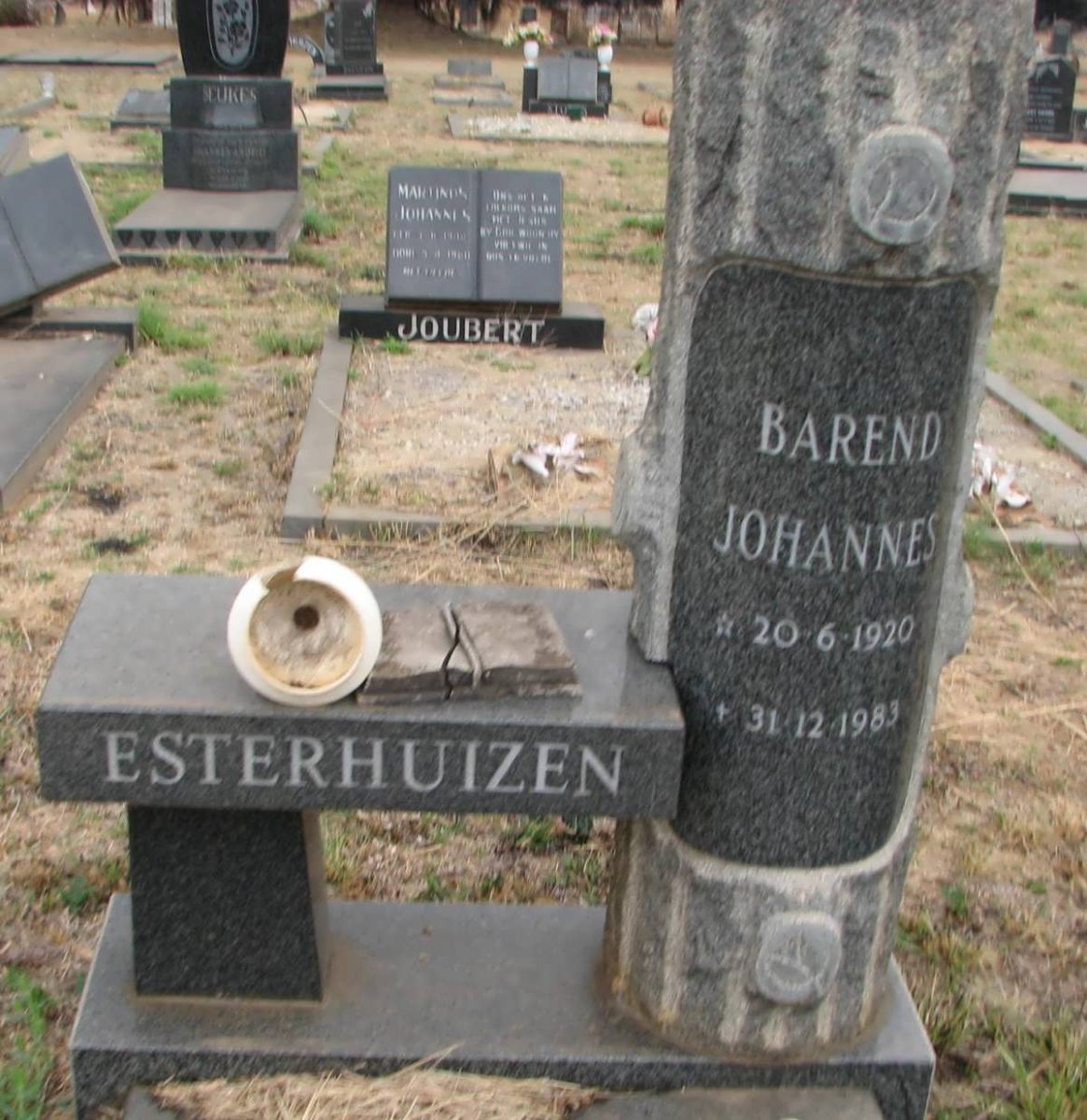 ESTERHUIZEN Barend Johannes 1920-1983