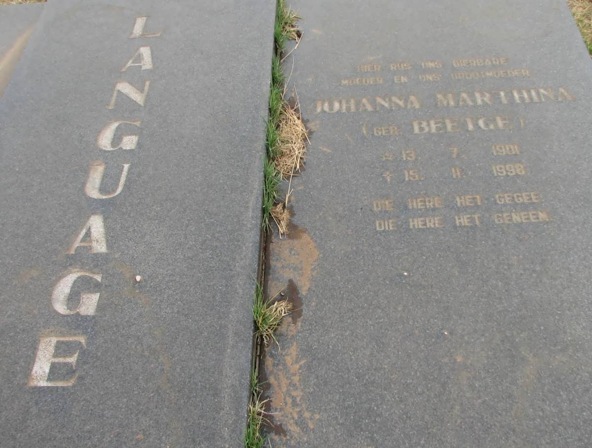 LANGUAGE Johanna Marthina nee BEETGE 1901-1998