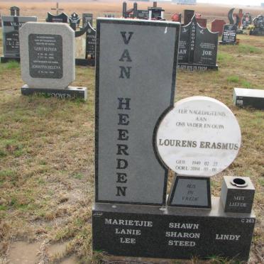 HEERDEN Lourens Erasmus, van 1949-2004
