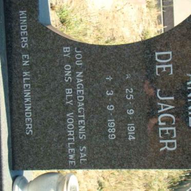 JAGER Annie, de 1914-1989