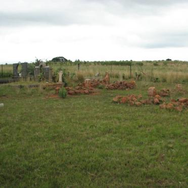 Mpumalanga, MIDDELBURG district, Nooitgedacht 208 JC, farm cemetery