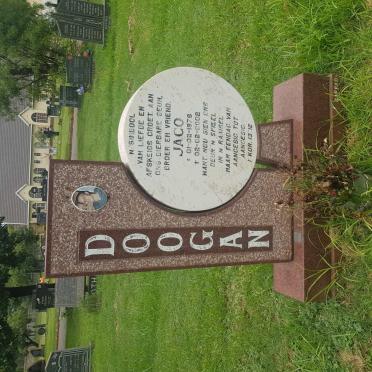 DOOGAN Jaco 1978-2002