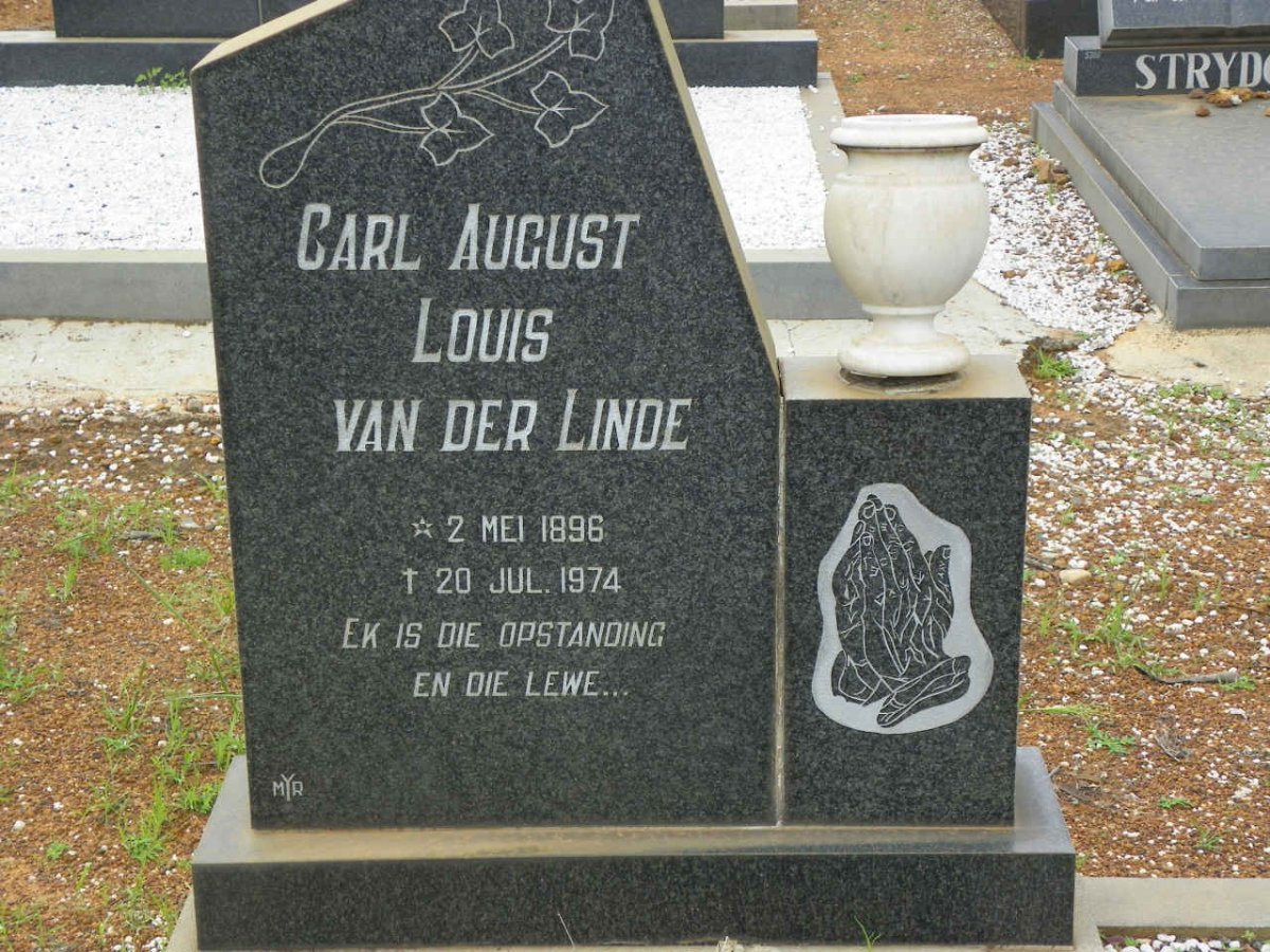 LINDE Carl August Louis, van der 1896-1974 &amp; Margaretha Johanna nee BOTHMA 1905-1979 #2