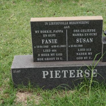 PIETERSE Fanie 1940-2003 &amp; Susan 1940-