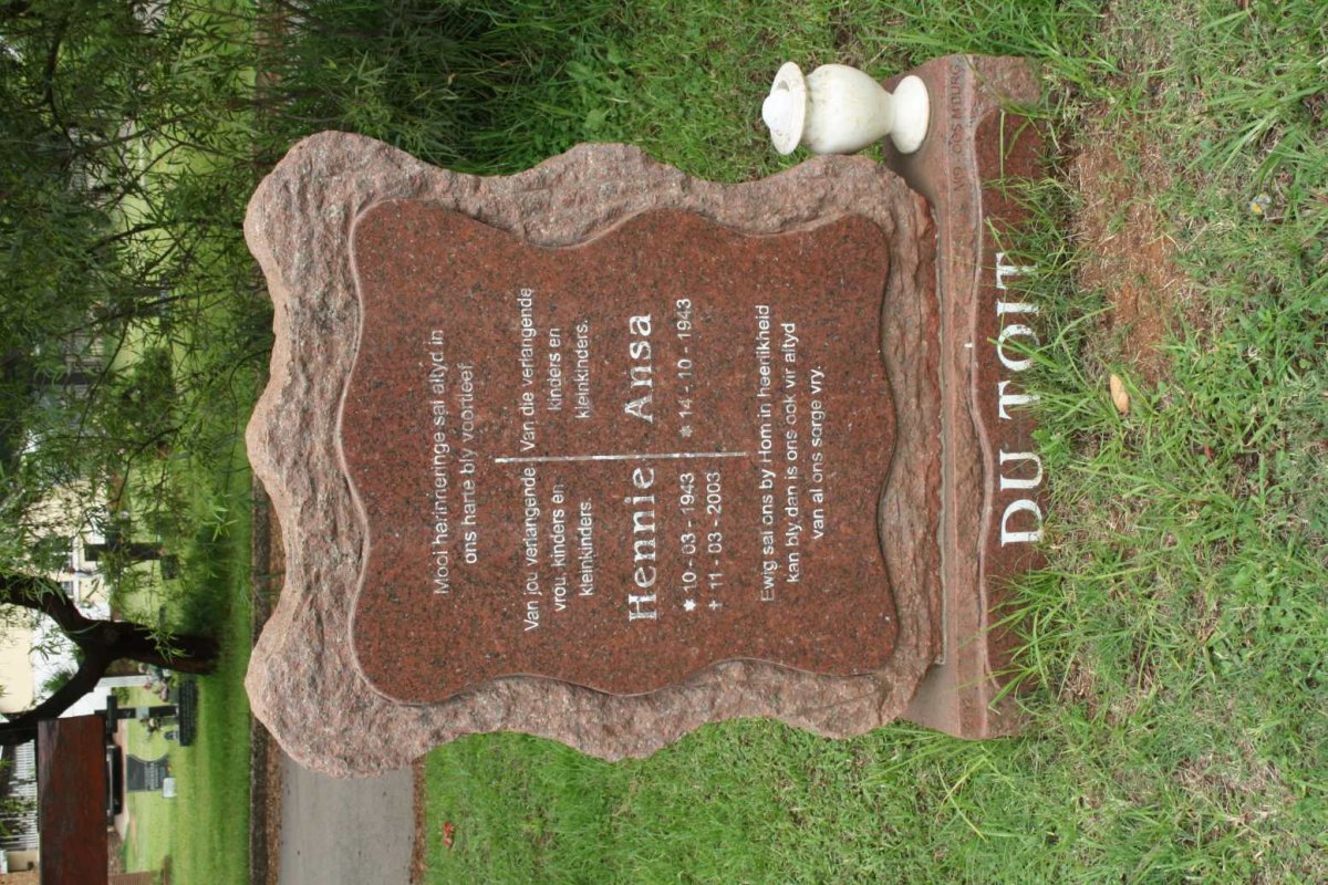 TOIT Hennie, du 1943-2003 &amp; Ansa 1943-