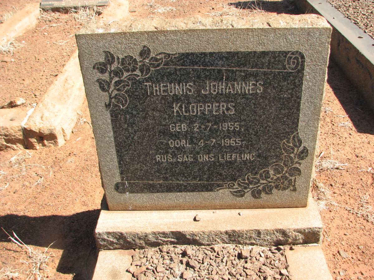 KLOPPERS Theunis Johannes 1955-1955