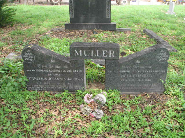 MULLER Cornelius Johannes Jacobus ? &amp; Engla Elizabeth ?
