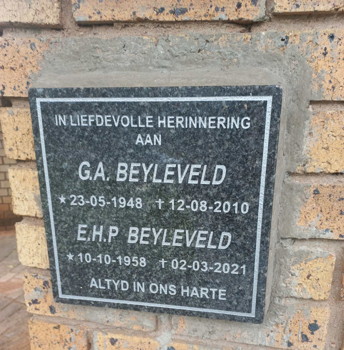 BEYLEVELD G.A. 1948-2010 & E.H.P. 1958-2021