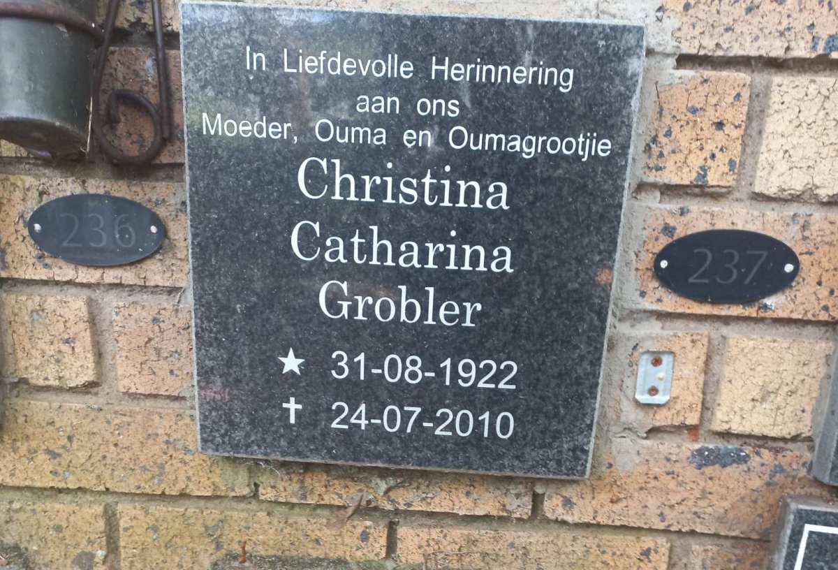 GROBLER Christina Catharina 1922-2010