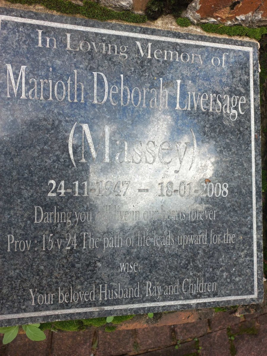 LIVERSAGE Marioth Deborah nee MASSEY 1947-2008
