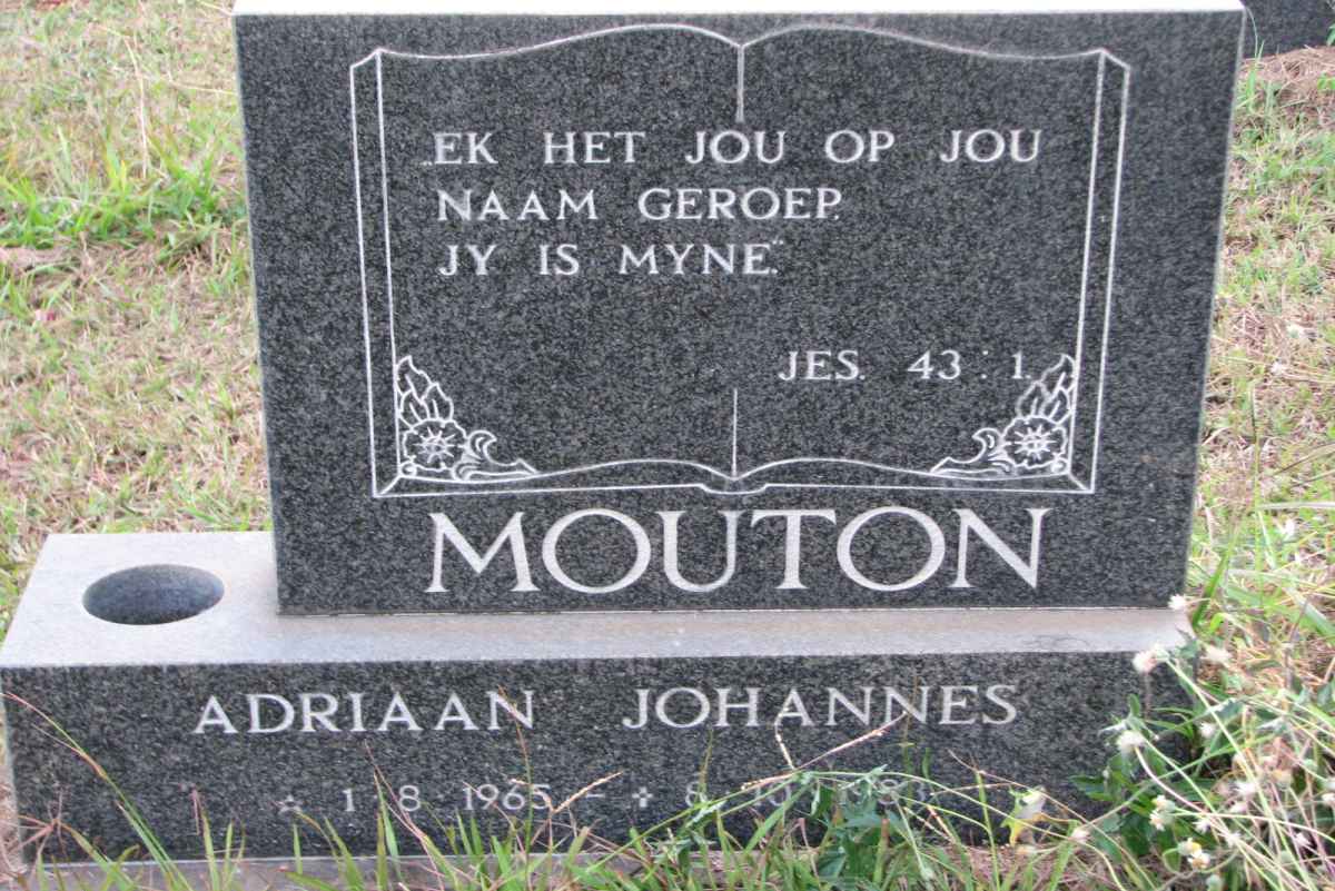 MOUTON Adriaan Johannes 1965-1983