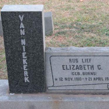 NIEKERK Elizabeth C., van nee BURNS 1910-1971