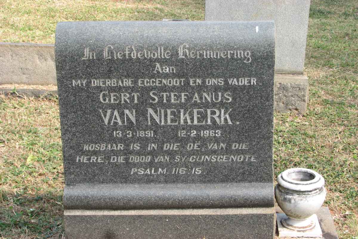NIEKERK Gert Stefanus, van 1891-1963