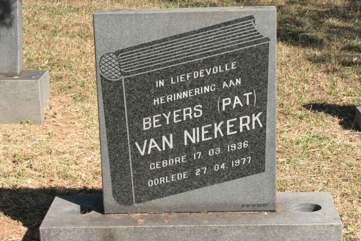 NIEKERK Beyers, van 1936-1977
