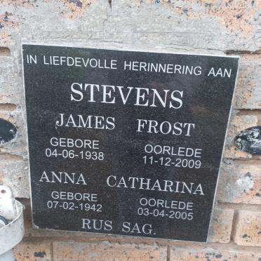 STEVENS James Frost 1938-2009 & Anna Catharina 1942-2005