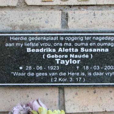 TAYLOR Beadriks Aletta Susanna nee NAUDE 1923-2003