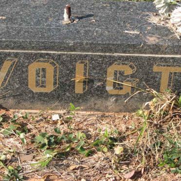 VOIGT Dennis Melville 1924-1999 &amp; Christina Alida 1928- _2