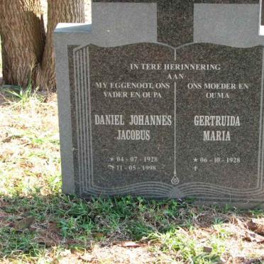 ? Daniel Johannes Jacobus 1928-1998 &amp; Gertruida Maria 1928-