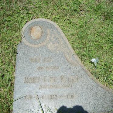 KLERK Mary E., de nee SANDILANDS 1922-
