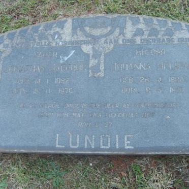 LUNDIE Jonathan Jacobus 1892-1976 &amp; Johanna Helena 1884-19??