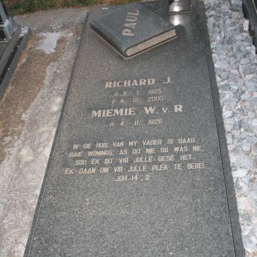 PAUL Richard J. 1925-2000 &amp; W. v. R. 1926-