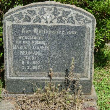 N - Vanne :: Surnames - N