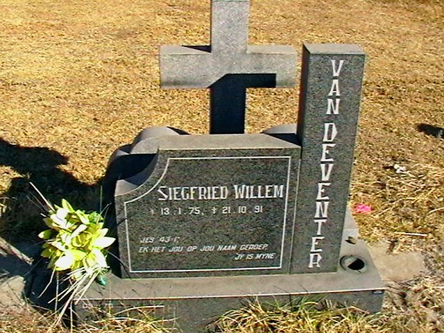 DEVENTER Siegfried Willem, van 1975-1991