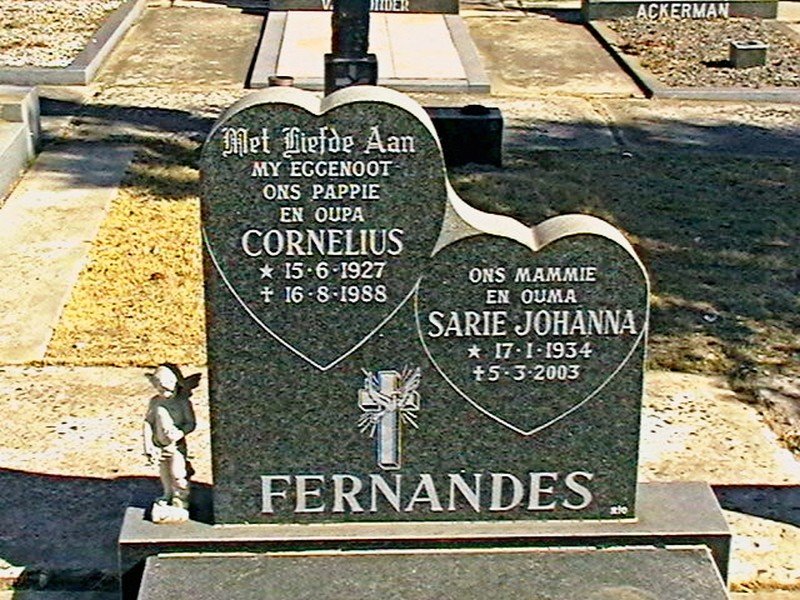 FERNANDES Cornelius 1927-1988 &amp; Sarie Johanna 1934-2003